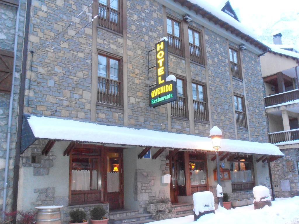 Hotel Avenida Benasque Exterior photo